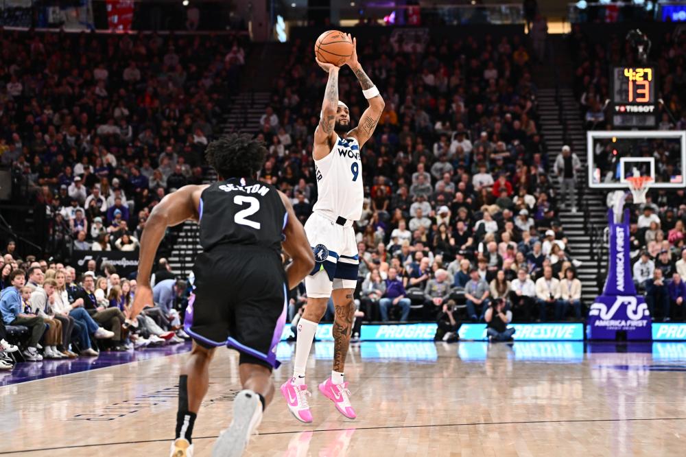 着与冠军无 着与冠军无