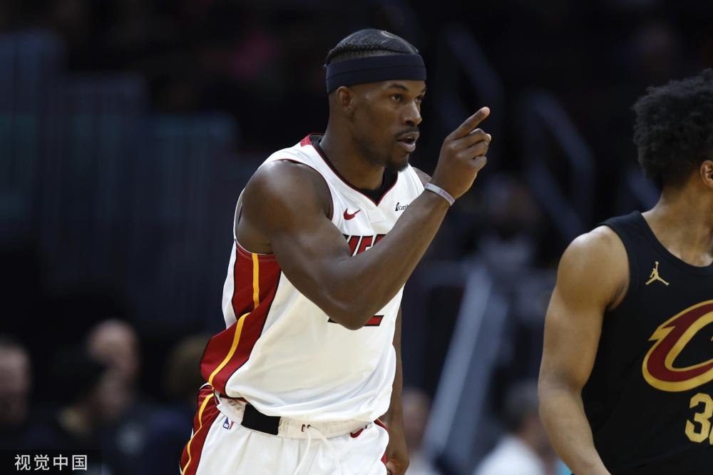 助年轻球员 助年轻球员