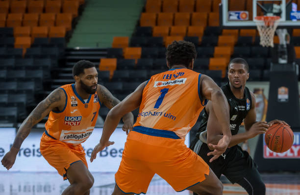 关键时刻 关键时刻